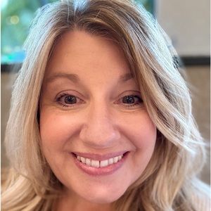 Meet your Posher, Patti